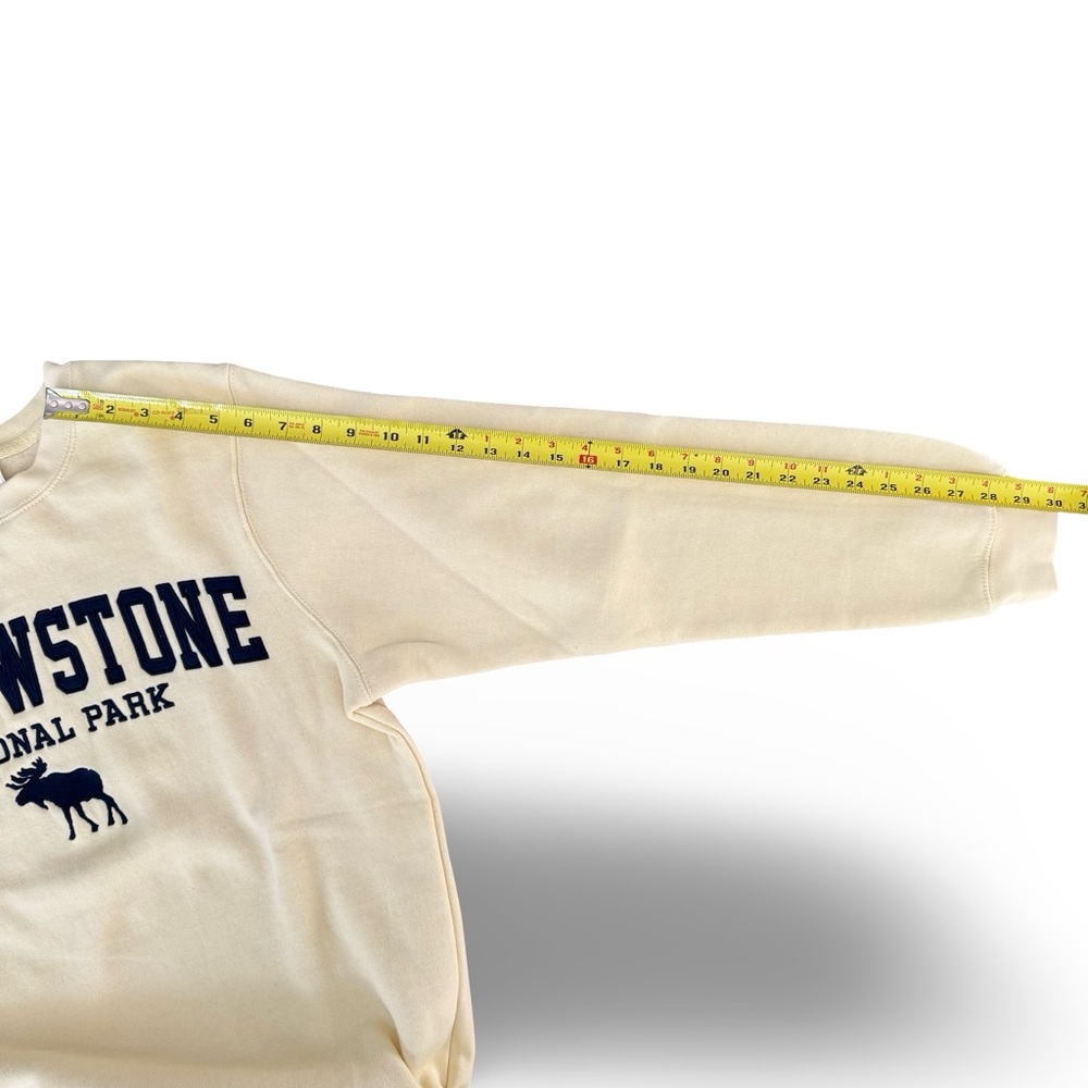 Yellowstone National Park Yellow Sweatshirt size large - Picture 5 of 8